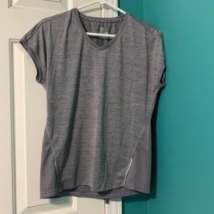 FREE2B gray Dri-fit shirt Size M